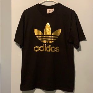 adidas black & gold t-shirt